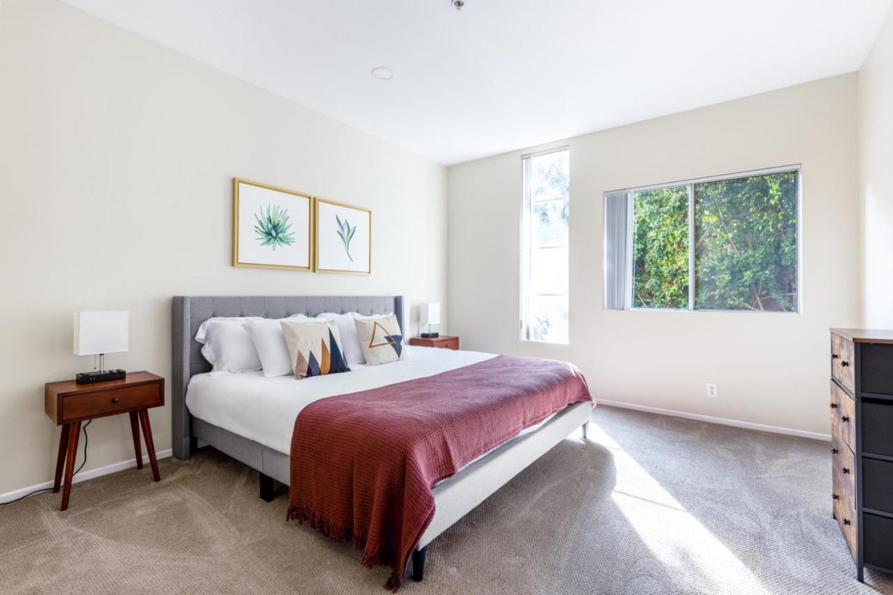Apartment Pacific Palisades 2br W Hot Tub Wd Nr Lax-361 Los Angeles