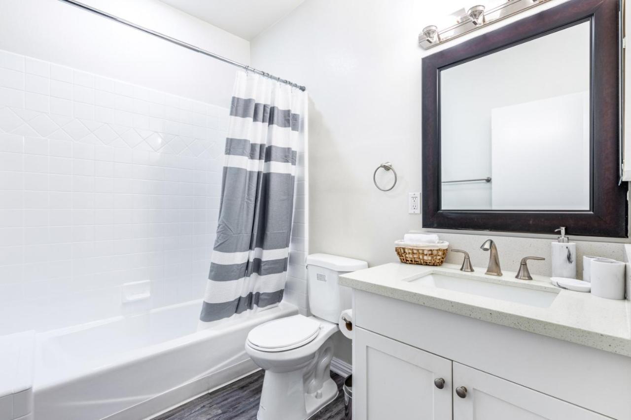 Pacific Palisades 2br W Hot Tub Wd Nr Lax-361